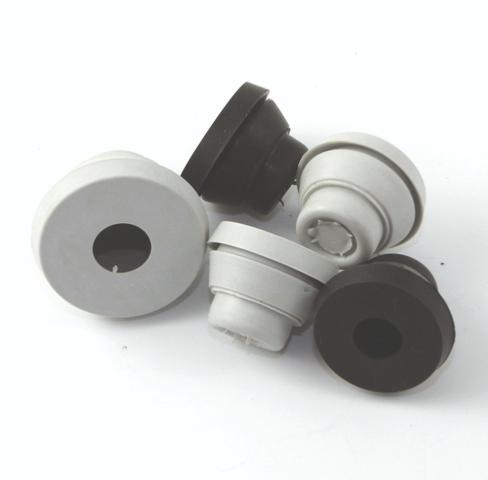 Passe-Câble Auto-Bloquant 5/7 mm - Noir